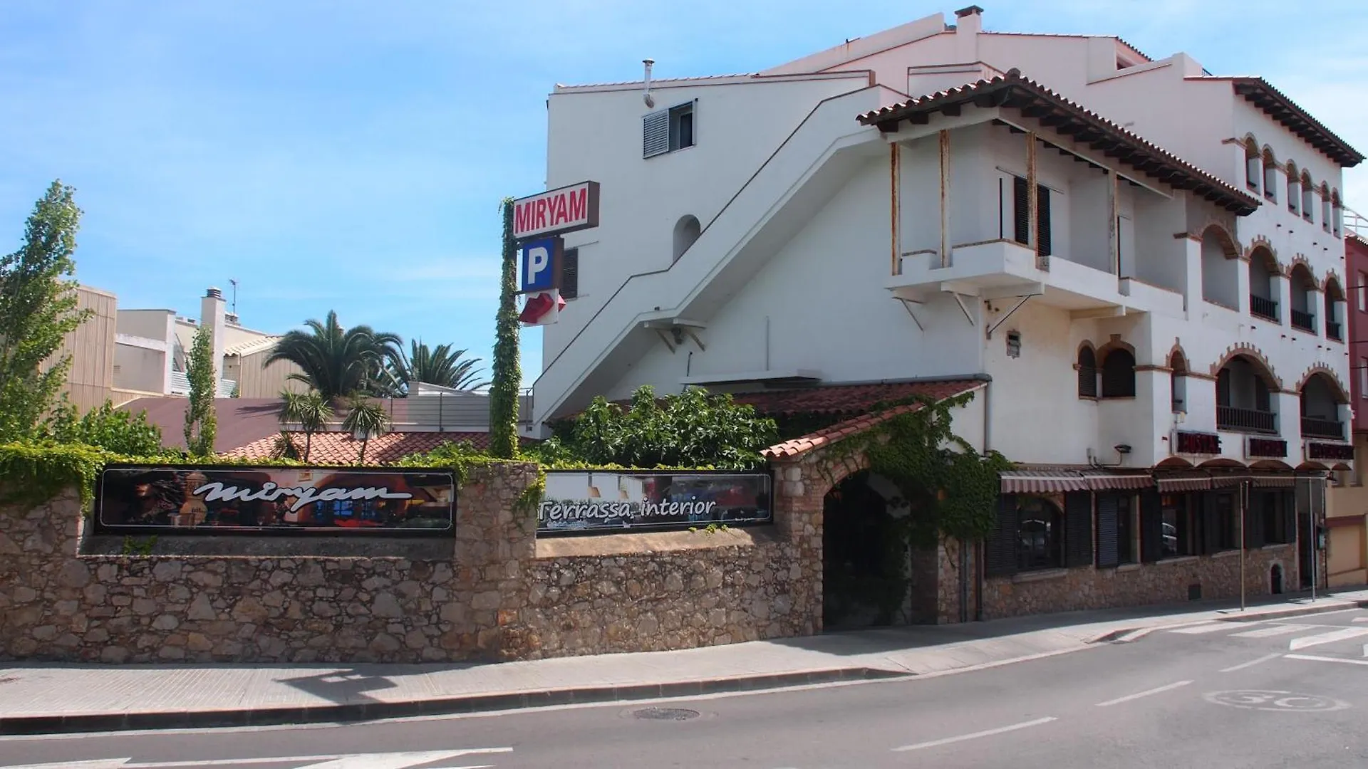 Hostal Miryam L'Escala Spain
